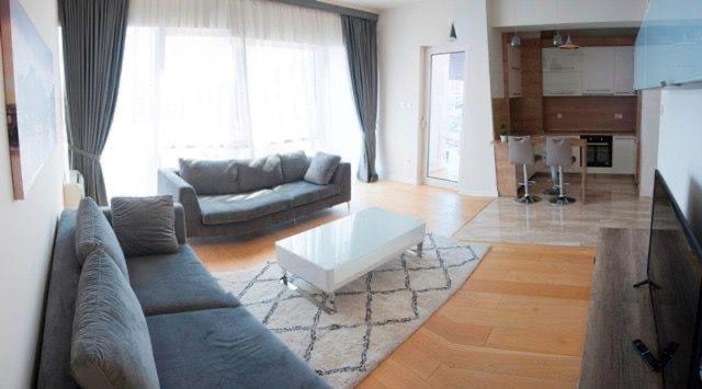 In Tree Canne Apartment Budva
